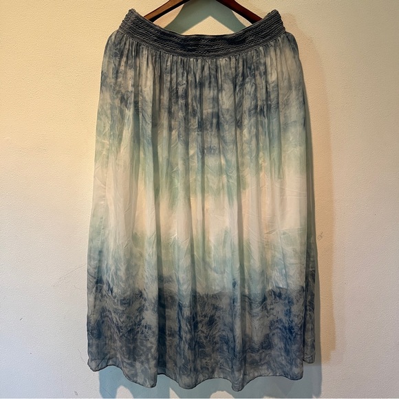 Soft Surroundings Watercolor Blue Green Midi Skirt Pullon Size Large Ombré - Picture 7 of 9